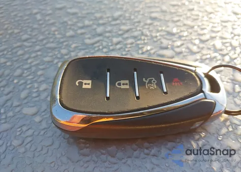 2018 Chevrolet Malibu Lt z USA, uszkodzony, nr VIN 1G1ZD5ST4JF126546